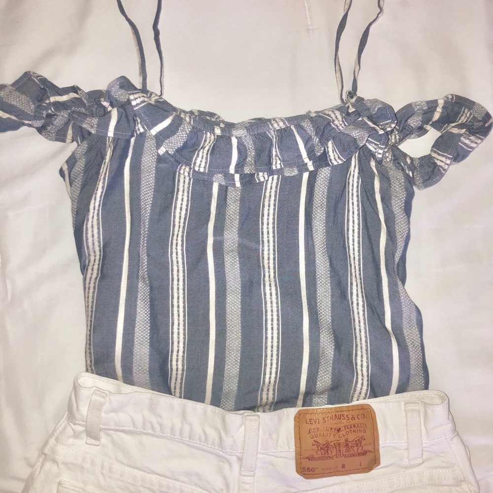 FREE SHIPPING ❗️Hollister Off the Shoulder Ruffle Striped Top